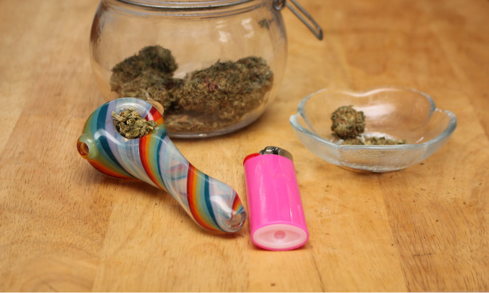 https://thedartco.com/blogs/blog/expert-tips-on-how-to-pack-a-bowl-perfectly